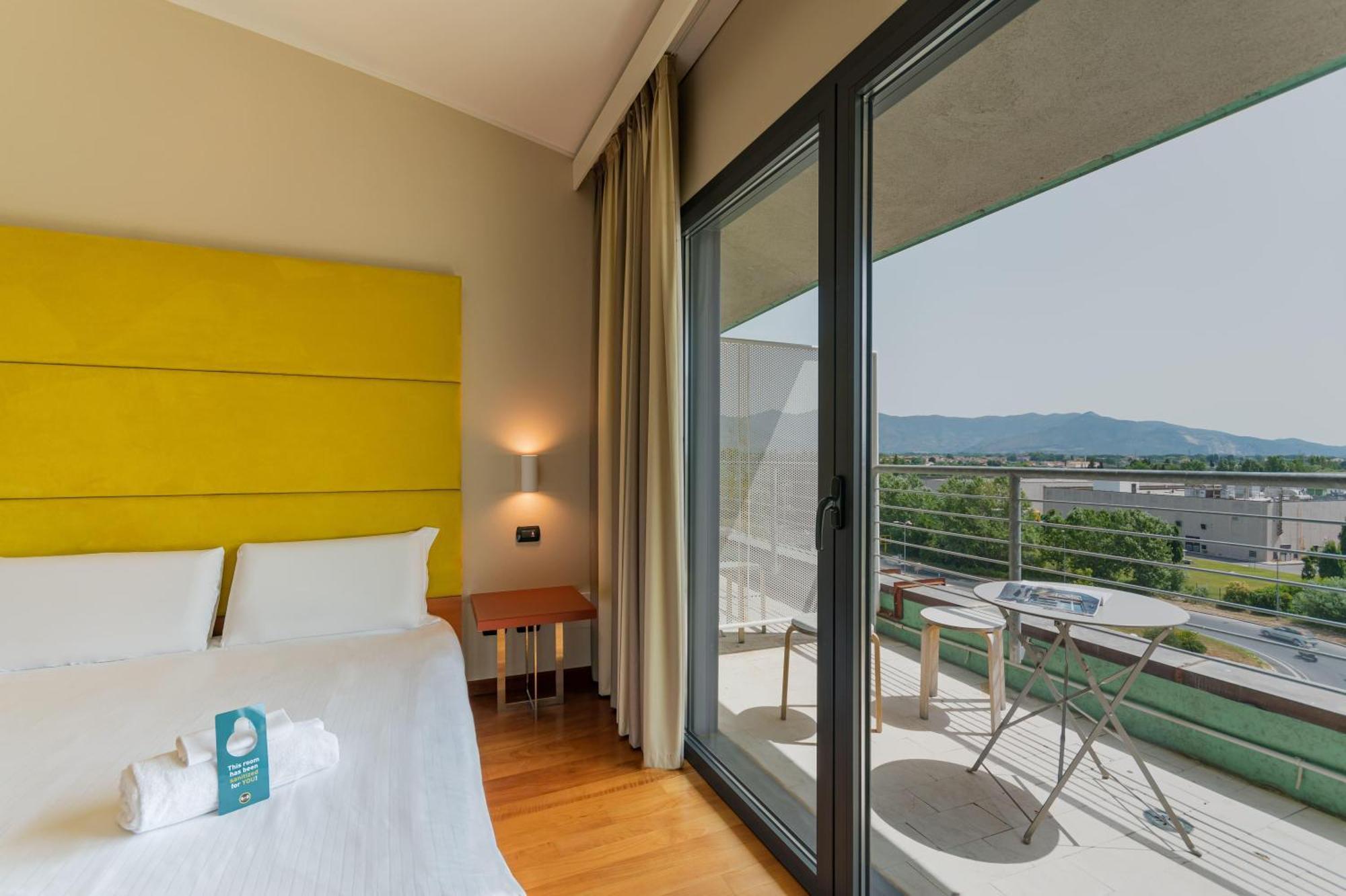 Double Room Terrace,1742588136:JPEG